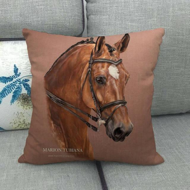 New Animal Pattern Pillow Cover Simple Wind Pillow Set Art Home Decorative Throw Pillow Cover Horse Cotton Linen Cushion for Couch Sofa Bedroom Livingroom Kitchen Car Restoring Ancient Ways Horse Head Decorative Cushion Covers 45x45CM