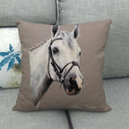 New Animal Pattern Pillow Cover Simple Wind Pillow Set Art Home Decorative Throw Pillow Cover Horse Cotton Linen Cushion for Couch Sofa Bedroom Livingroom Kitchen Car Restoring Ancient Ways Horse Head Decorative Cushion Covers 45x45CM